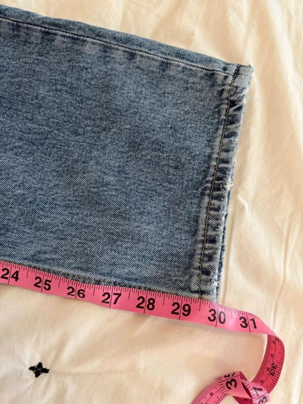 Rails Women’s Straight Jeans in Light Blue Denim - Picture 6 of 6